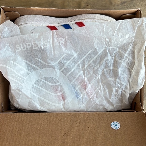 Adidas Red White & Blue Superstarts❤️🤍💙 - Picture 11 of 11